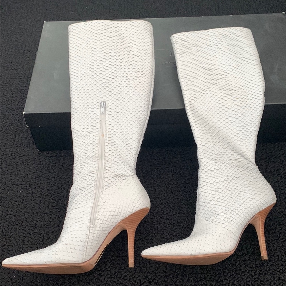 White Textured Knee-High Boots - Picture 9 of 15